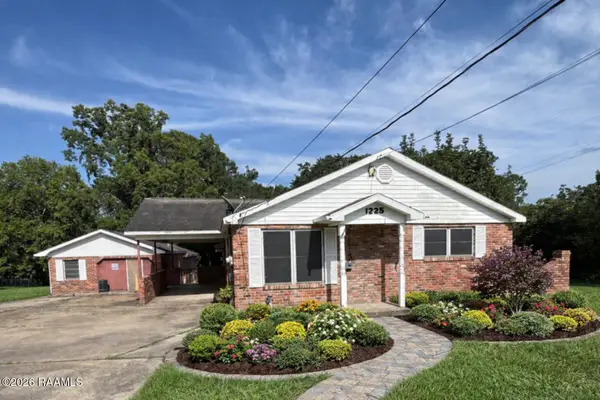 1225 S Railroad Avenue, Opelousas, LA 70570