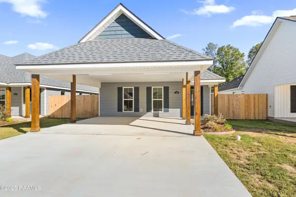 228 Camerons Cove Drive, Carencro, LA 70520