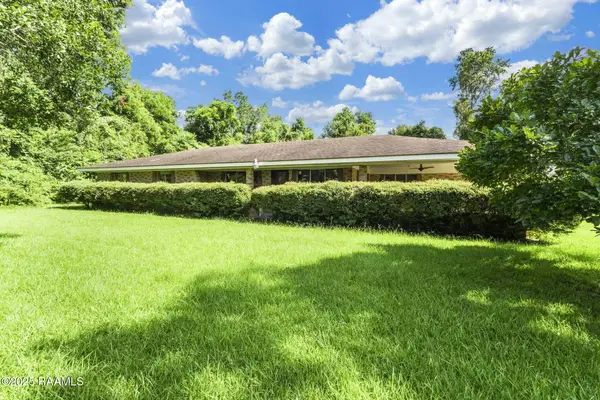 413 Maryview Farm Road, Lafayette, LA 70507