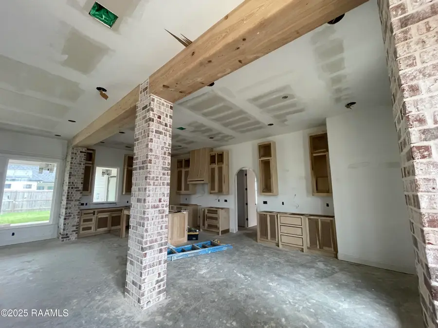 206 Amsterdam Avenue, Youngsville, LA 70592 - #2