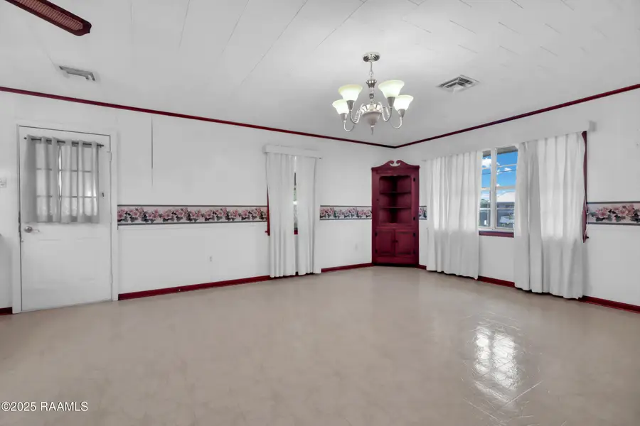 115 Rayland Street, Lafayette, LA 70506 - #3