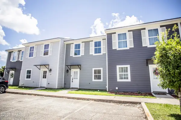 13 Townhouse Cove, Lafayette, LA 70506