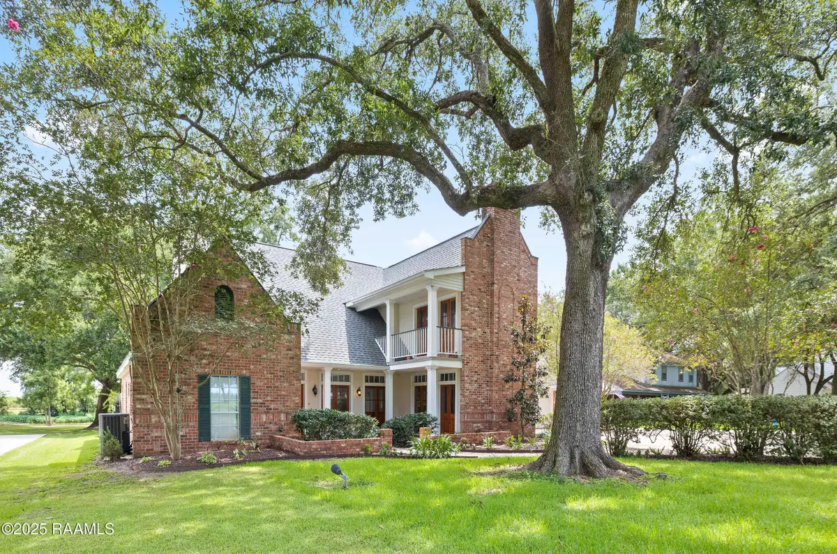 9203 E Old Spanish Trail, Jeanerette, LA 70544 - #1