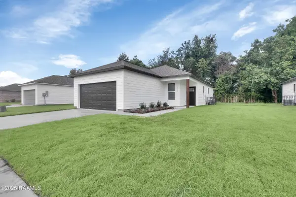 111 Salt Drive, Lafayette, LA 70506