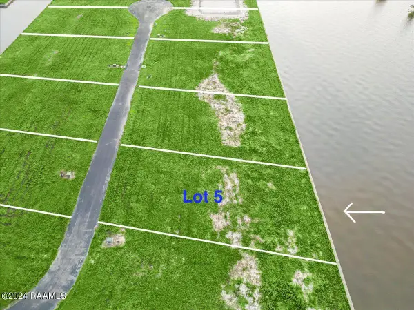 000 Canada Goose Drive #5, Gueydan, LA 70542