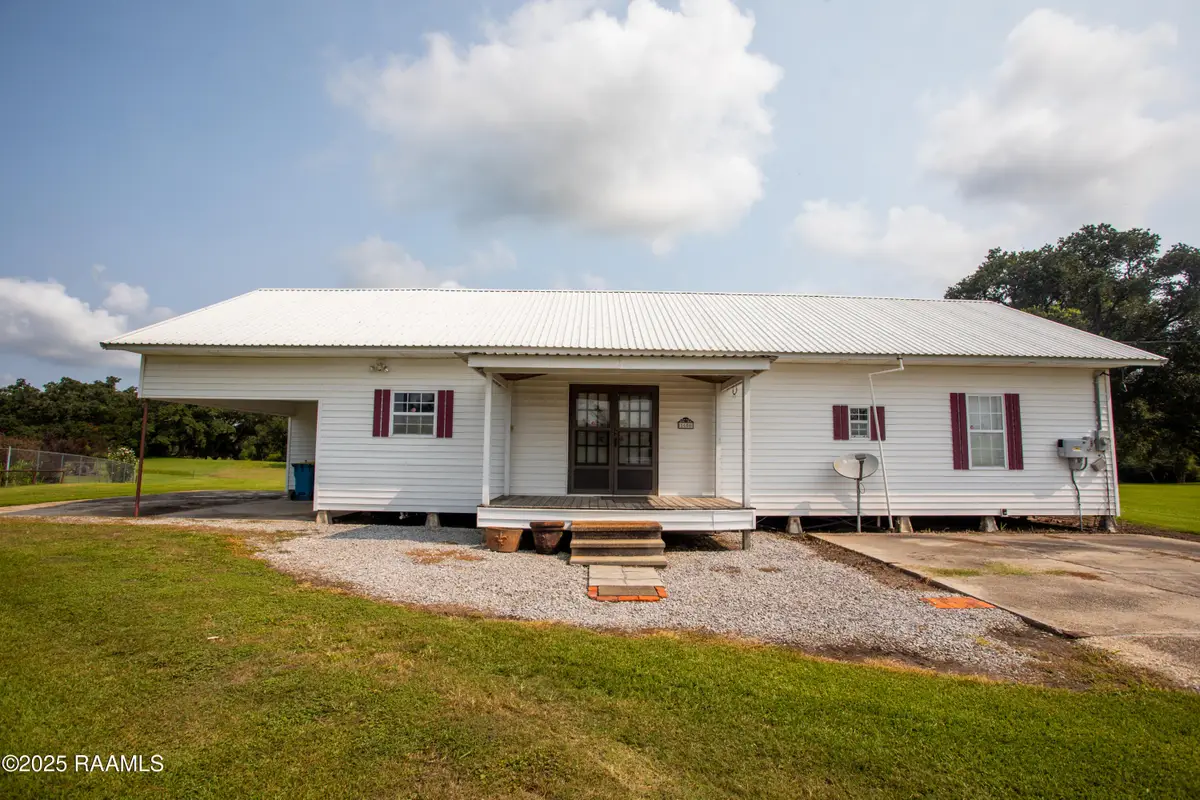 1606 Anse Broussard Highway, Breaux Bridge, LA 70517 - #1