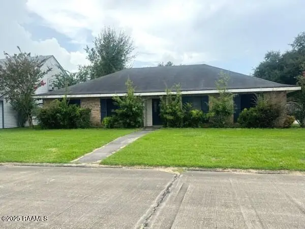 307 Celeste Drive, New Iberia, LA 70560