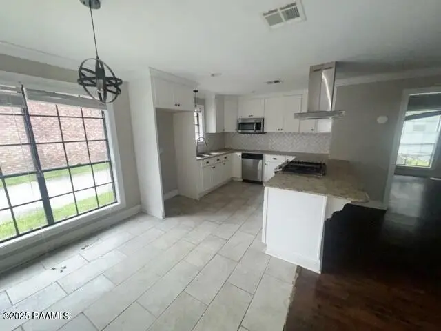 307 Celeste Drive, New Iberia, LA 70560 - #3