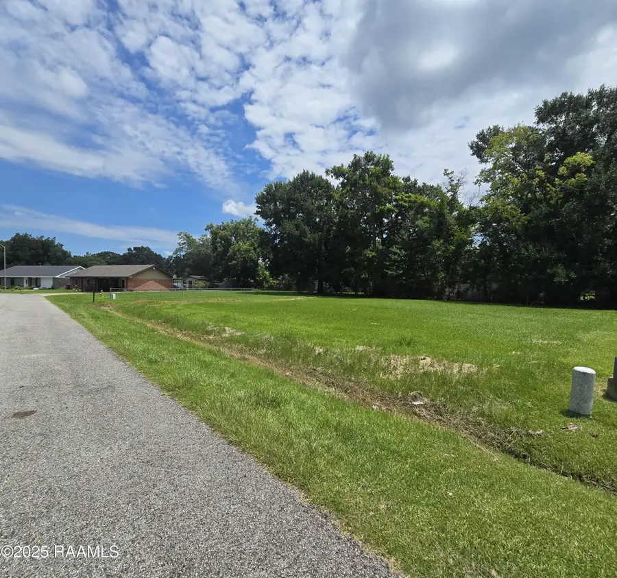 400 Blk Monarch Drive, Lafayette, LA 70504 - #3