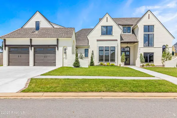 217 Ivy Cottage Drive, Youngsville, LA 70592