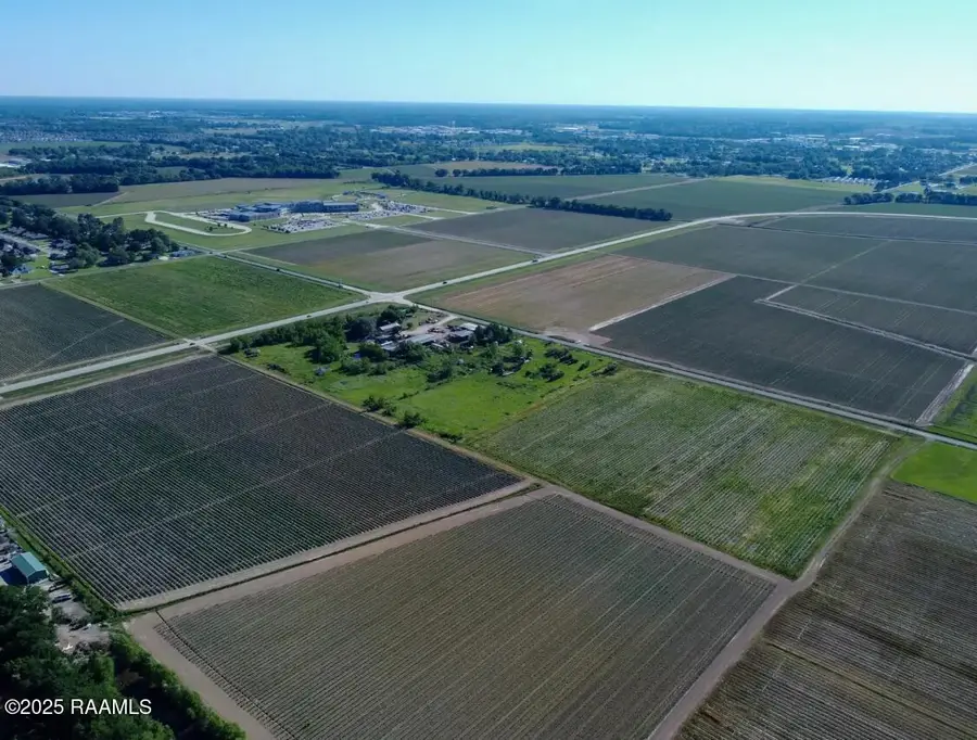 900 S Larriviere Road, Youngsville, LA 70592 - #2