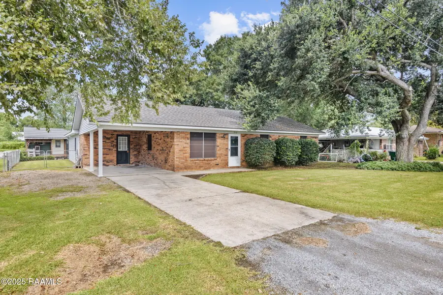 713 N Severin Street, Erath, LA 70533 - #2