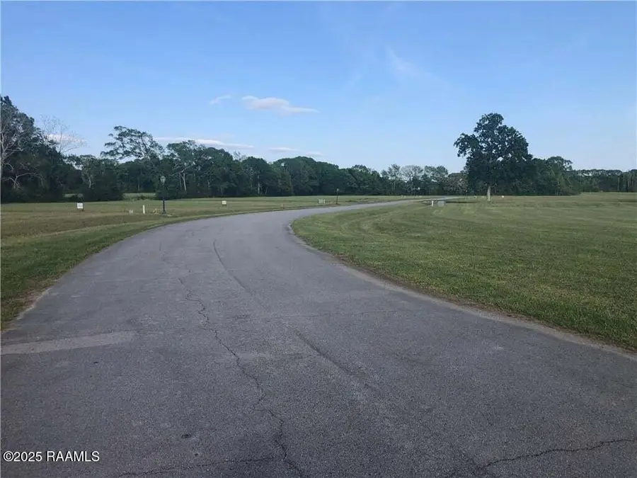 5318 Belvedere E Drive, Youngsville, LA 70592 - #2