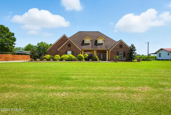 1141 Lake Martin Road, Breaux Bridge, LA 70517