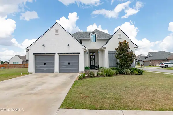 111 Portside Drive, Broussard, LA 70518