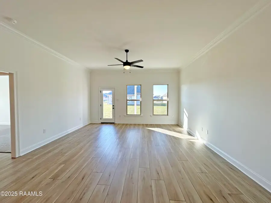 110 Elmwood Meadows Drive, Lafayette, LA 70506 - #3