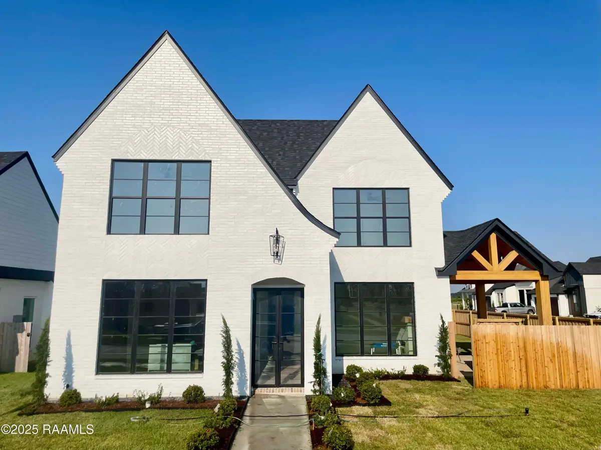 100 Travellers Palm Way, Youngsville, LA 70592 - #1