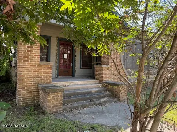 405 S Market Street, Opelousas, LA 70570