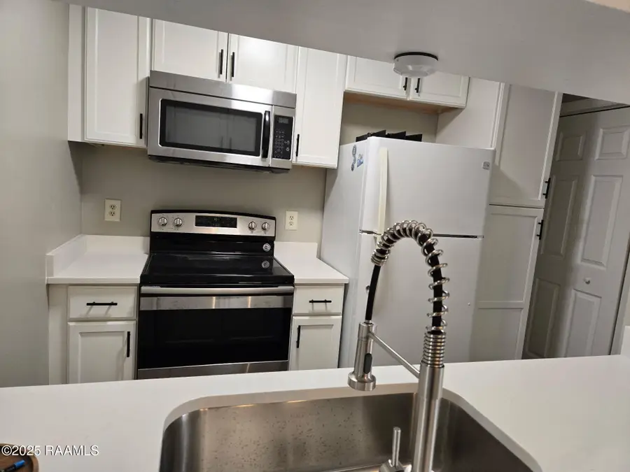 202 Long Plantation Boulevard #F, Lafayette, LA 70508 - #3