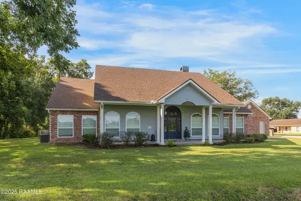 1100 Maryview Farm Road, Lafayette, LA 70507