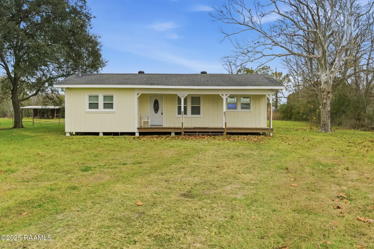 3152 Grand Pointe Highway, Breaux Bridge, LA 70517 - #1