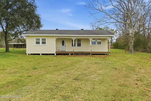 3152 Grand Pointe Highway, Breaux Bridge, LA 70517