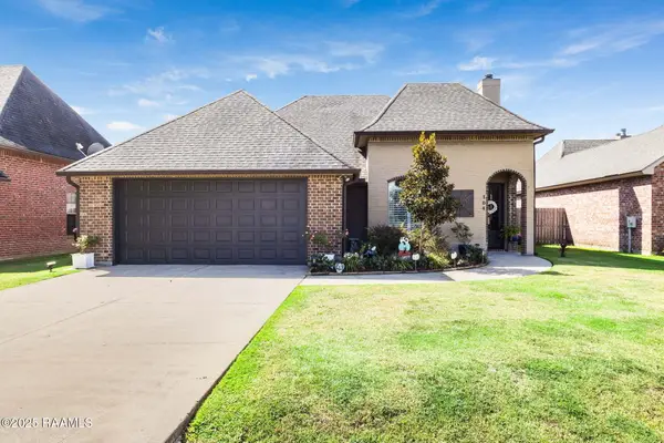 104 Grasswalk Court, Lafayette, LA 70508