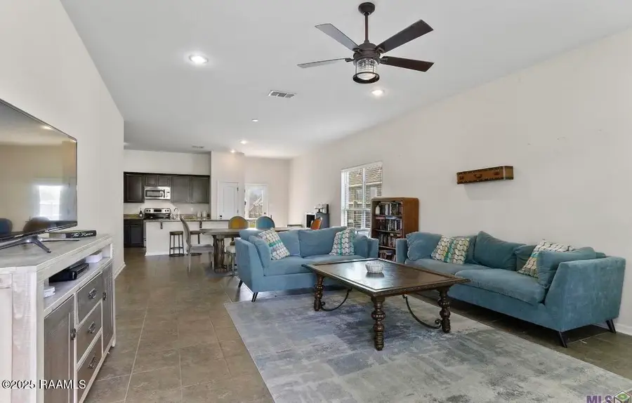 632 Greenwich Dr, Baton Rouge, LA 70820 - #3