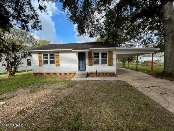 1823 Clover Street, Opelousas, LA 70570