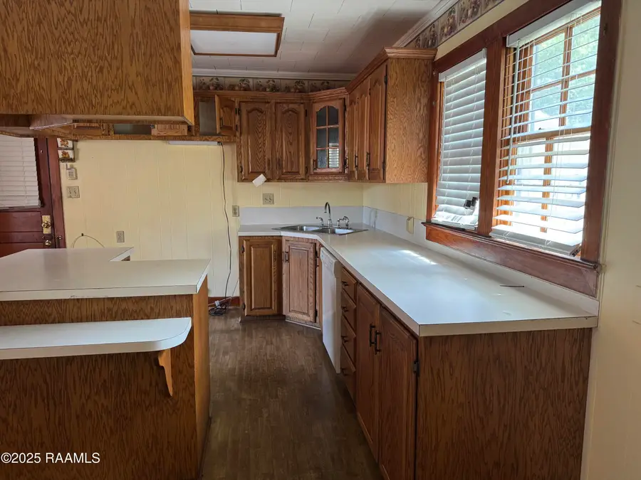 413 W Jefferson Street, Ville Platte, LA 70586 - #3