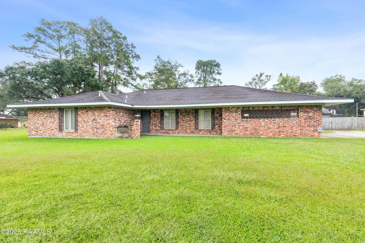 143 Whispering Oaks Drive, Opelousas, LA 70570 - #1