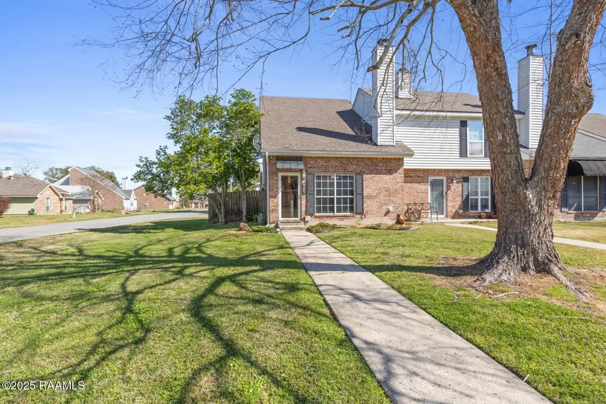 901 Carriage Light Loop, Youngsville, LA 70592 - #1