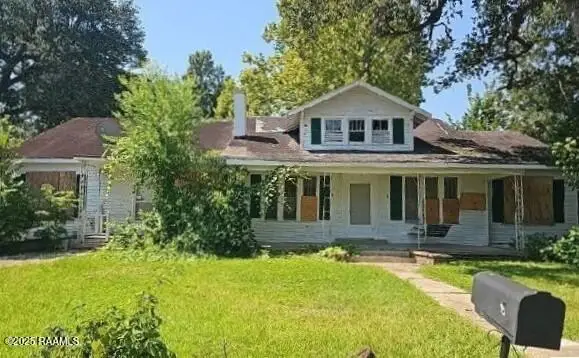 120 W Magnolia Street, Ville Platte, LA 70586 - #1