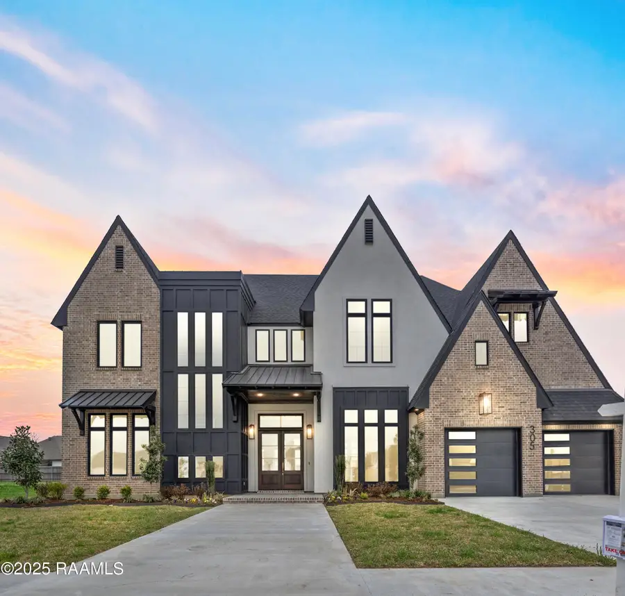 305 Sunset Palm Court, Youngsville, LA 70592 - #2