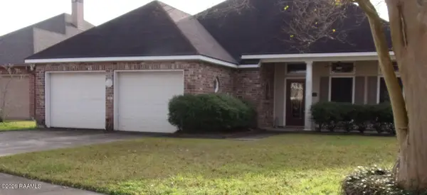 107 Kings Harbour Drive, Lafayette, LA 70508