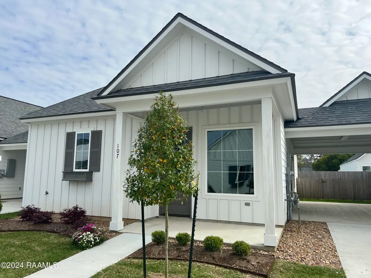 107 Satsuma Drive, Youngsville, LA 70592 - #1