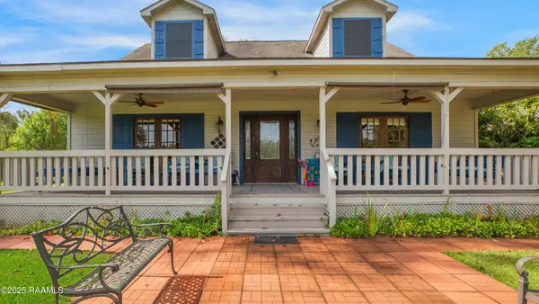 2115 Atchafalaya River Highway, Breaux Bridge, LA 70517