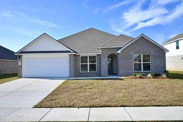 639 Griffiths Court, Breaux Bridge, LA 70517