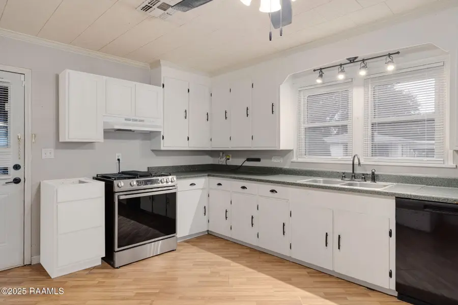 406 Ann Drive, Rayne, LA 70578 - #3