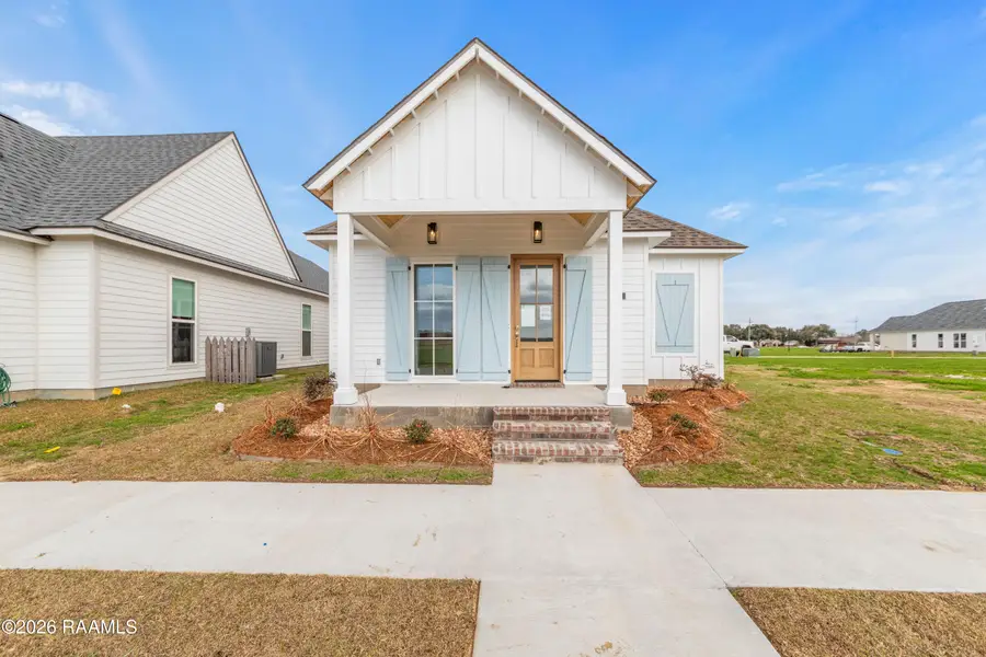 120 Bayfield Drive, Youngsville, LA 70592 - #2