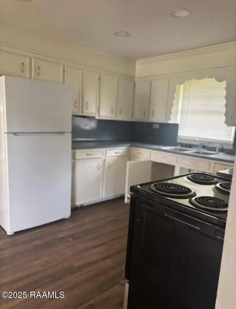 501 Avenue B, Broussard, LA 70518 - #3