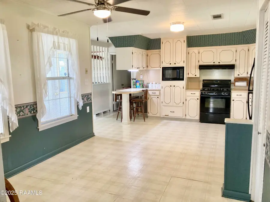 124 Carol Drive, Rayne, LA 70578 - #3