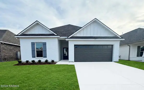 115 Lotus Street, Broussard, LA 70518