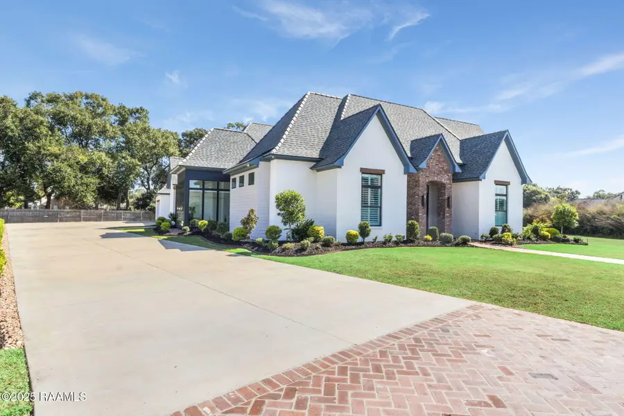 203 Alsway Lane, Broussard, LA 70518 - #3