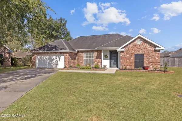 210 Silver Creek Circle, Lafayette, LA 70508