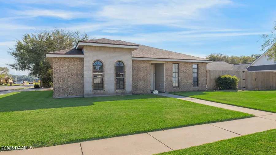 101 Silver Medal Drive, Lafayette, LA 70506 - #2