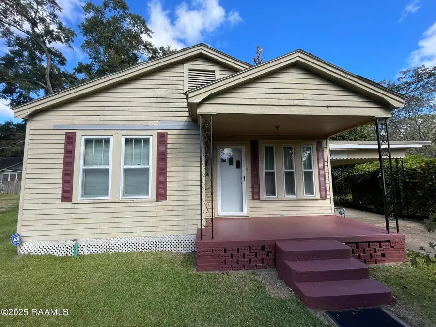 116 W Bertheaud Avenue, Opelousas, LA 70570 - #2