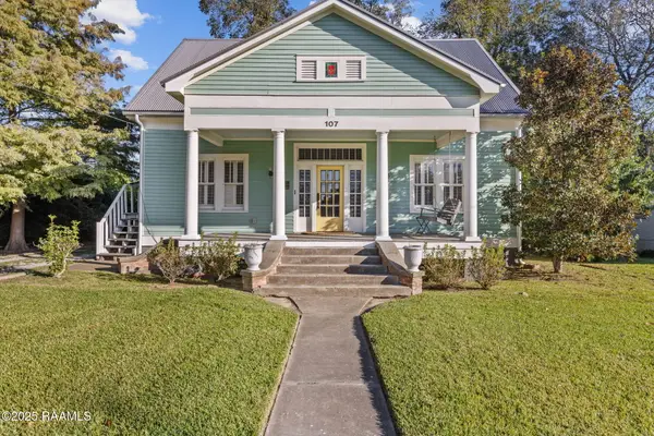 107 E Saint Peter Street, Carencro, LA 70520