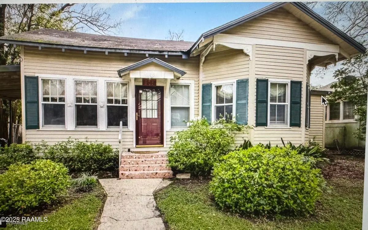 129 W Tennis Street, Opelousas, LA 70570 - #1