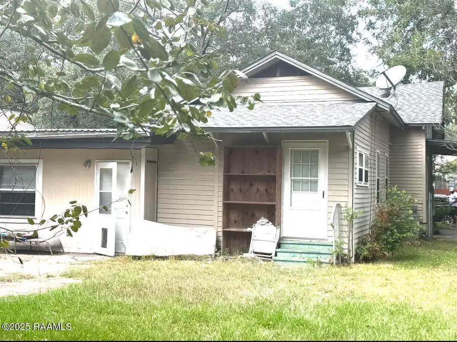 129 W Tennis Street, Opelousas, LA 70570 - #2